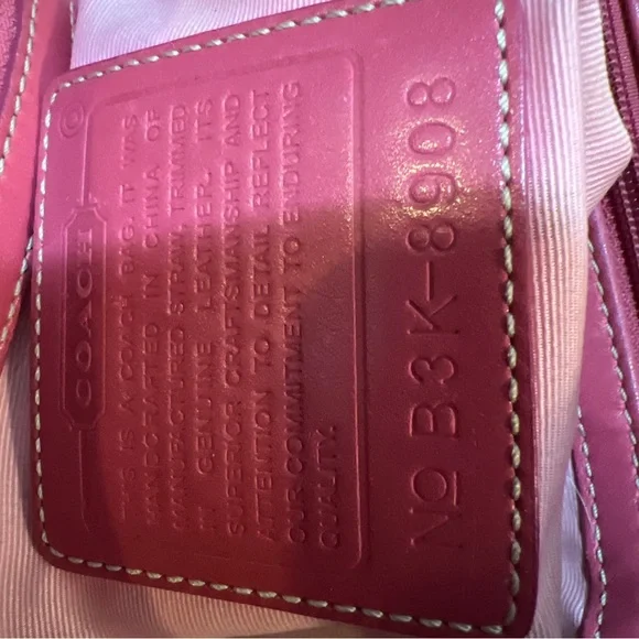 Coach Medium Tote - Picture 7 of 13